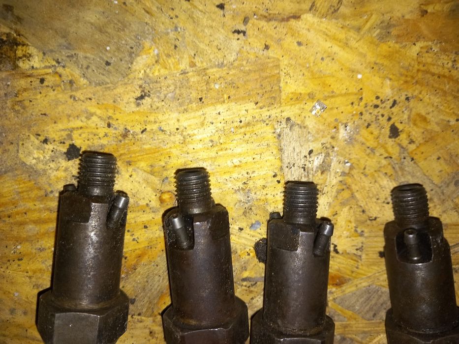 Дизельні форсунки Ford Sierra Ford Scorpio