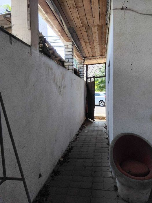 (4) Продам квартиру со своим двориком на ул. Александра Невского