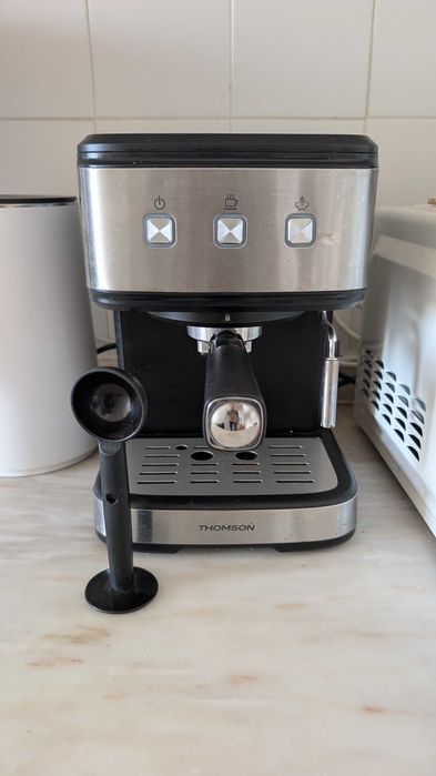 Máquina de Café Expresso Thomson THES212MX - Excelente Estado