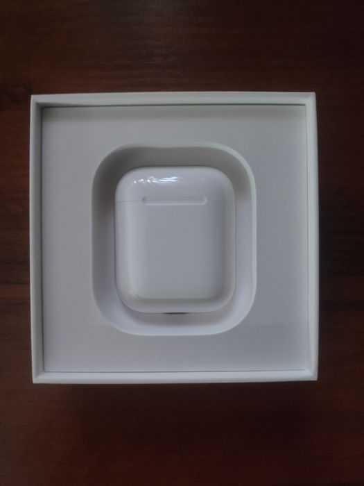 Apple Airpods 2 покоління