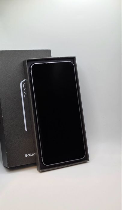 Продам Samsung S25fe 128gb