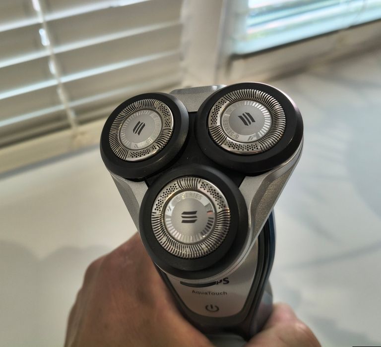 Philips AquaTouch