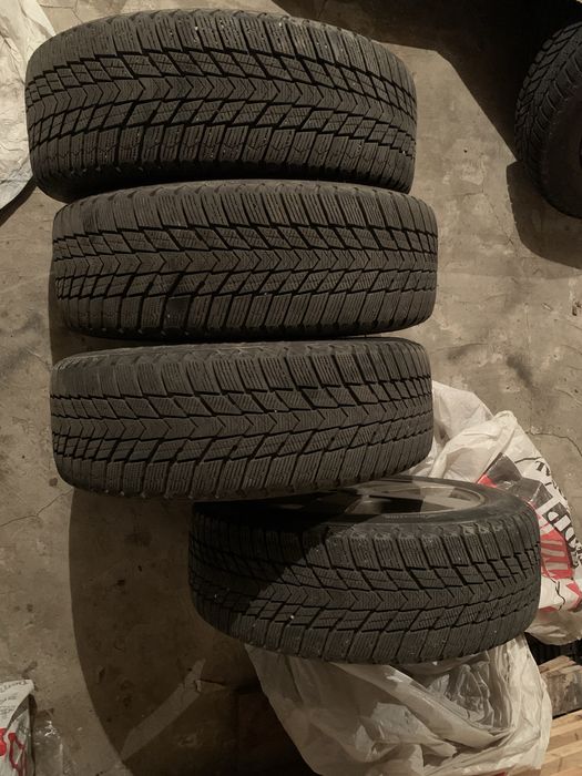 Nexen winguard iceplus 195/55 r16 на литих дисках