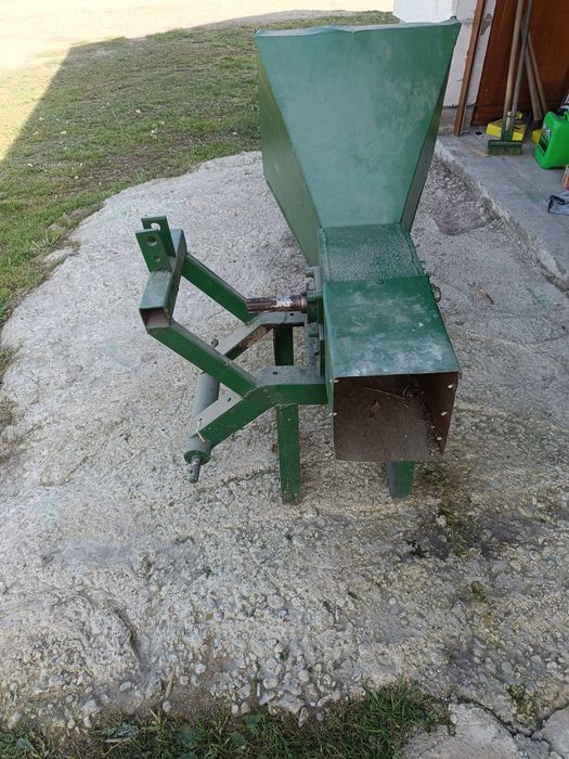 Продам саморобний подрібнювати гілок