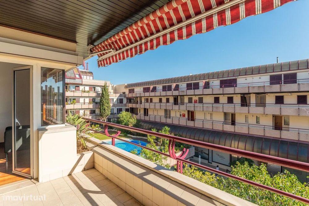 Apartamento T2 com jardim, Estoril, Cascais