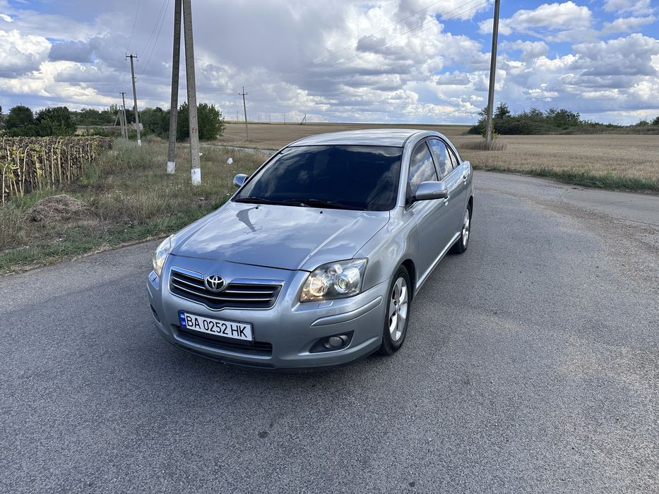продам Avensis на Максимальні комплектації