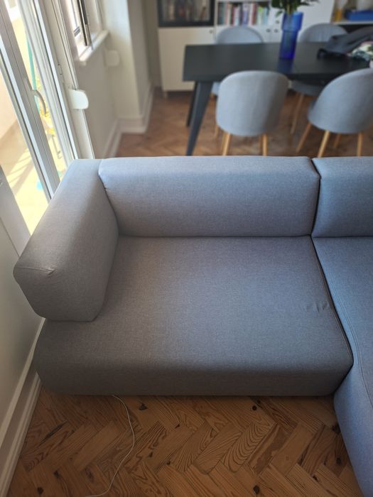 Sofá de 3 a 4 lugares chaise longue cinzento