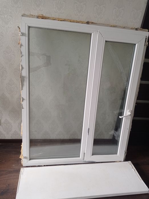 Продам 3 Окна б/у Розміри: 1140*1400мм; 1400*1450; 1370*1330