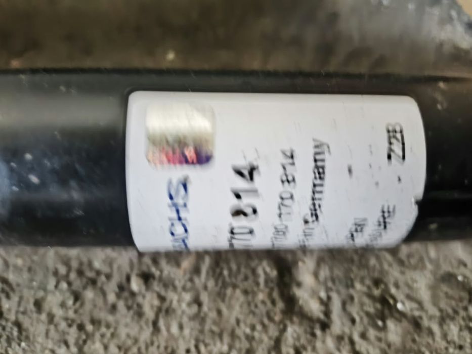 Amortyzatory tył audi a4 b5