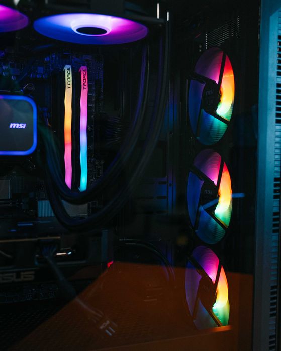 PC Gaming Ryzen 5 7500X3D RTX5060OC DDR5