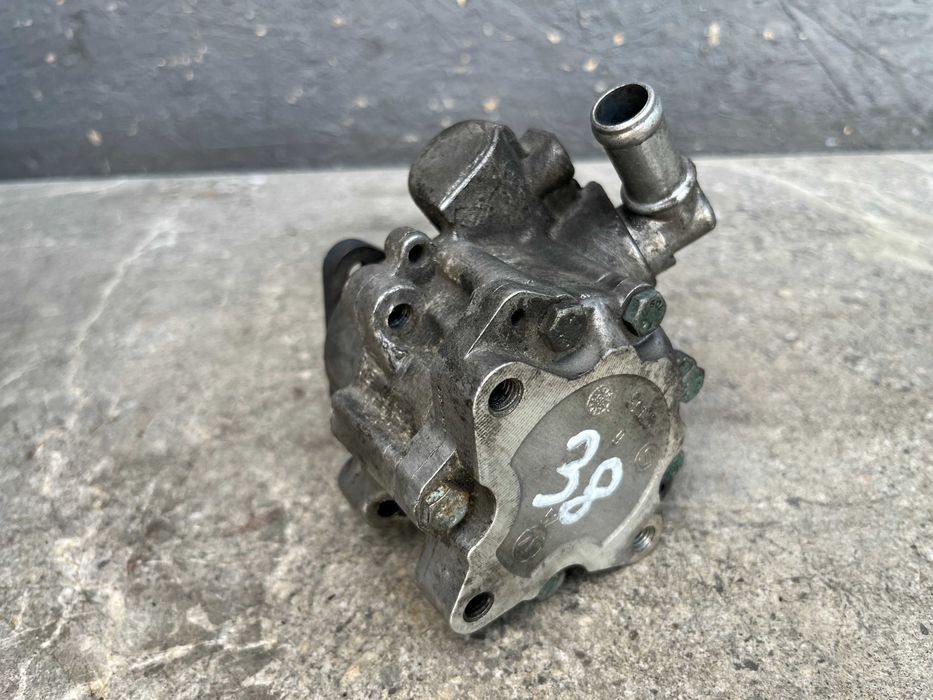 Гідропідсилювач керма ГУР Audi A4 B5 B6 A6 C5  VW Passat B5 2.8