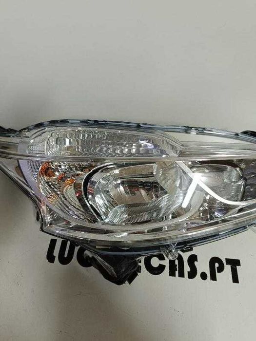 Otica Direita Peugeot 208 I | 109241