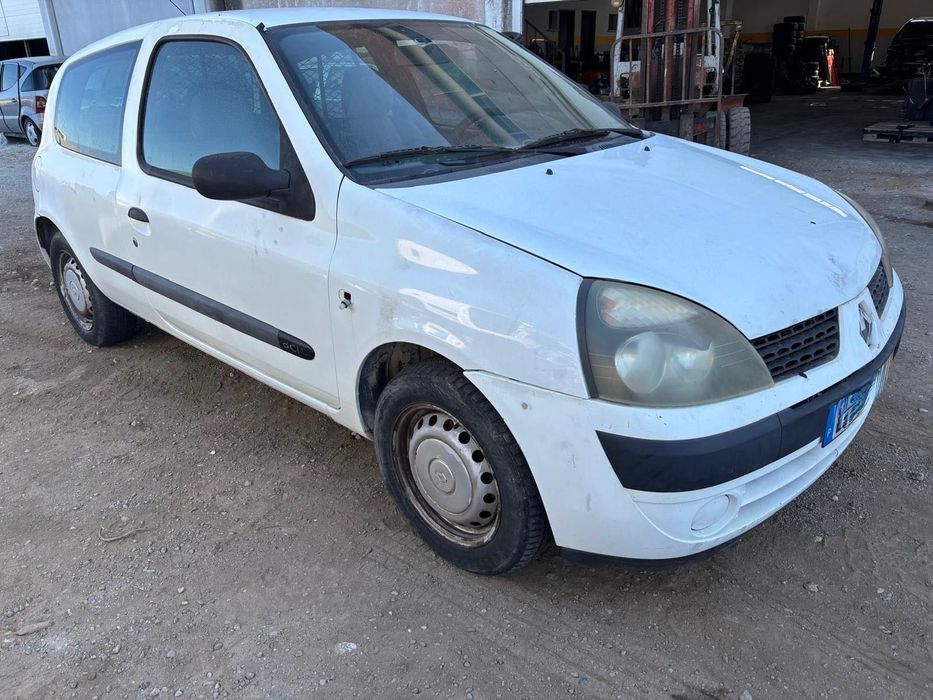 Renault Clio 2 de 2002 1.5 Dci para peças