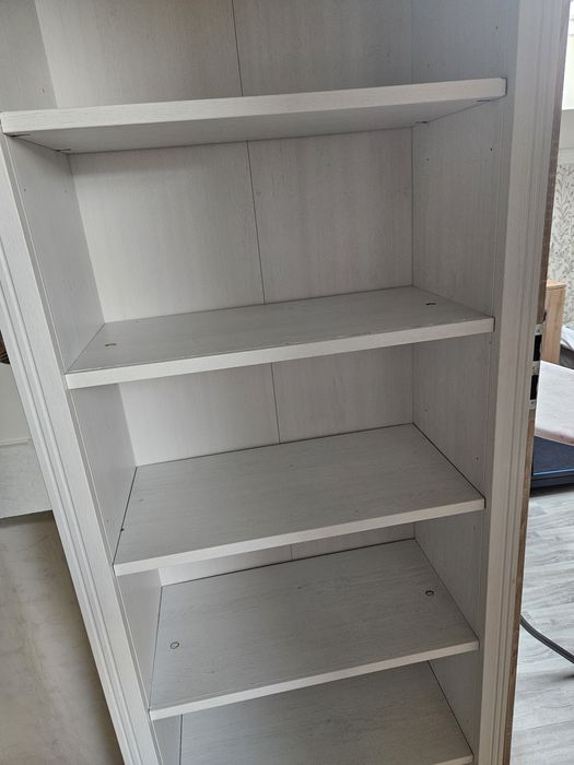 Ikea Hemnes witryna regał 65 cm biały