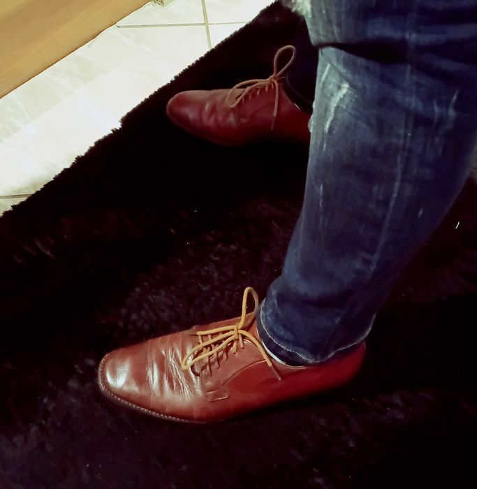 Buty męskie wizytowe Giorgio Armani nr 40