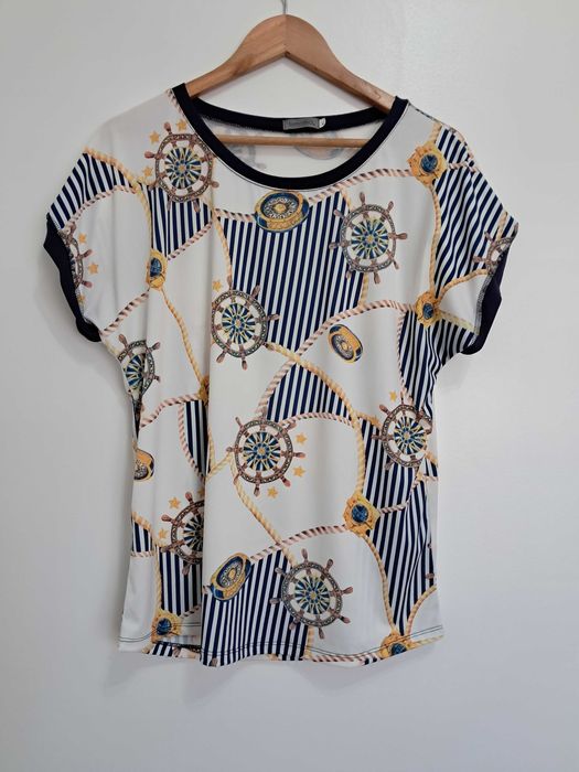 Blusa com padrão náutico tamanho XL