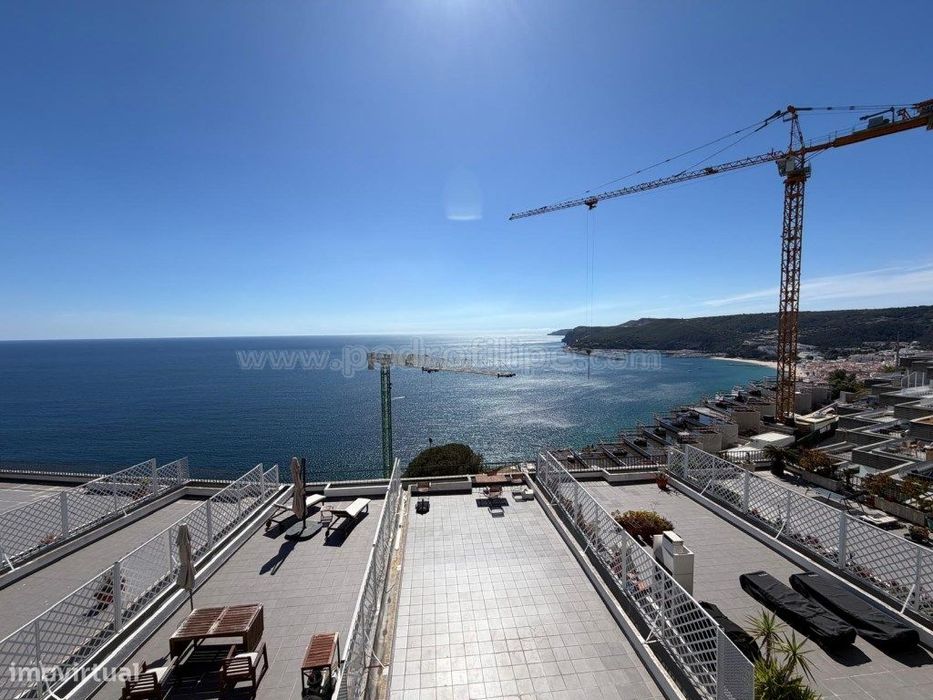 Espaçoso T1 com vista mar — Santiago (Sesimbra), Setúbal
