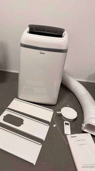 Klimatyzator przenośny Midea 12000 BTU z akcesoriami