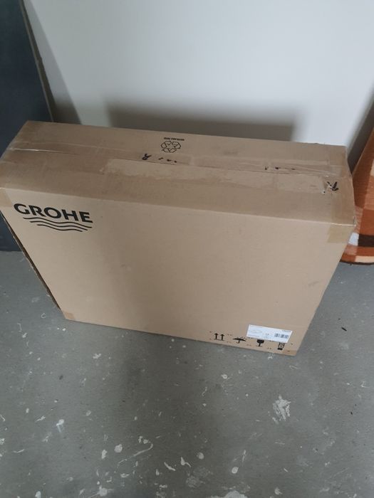 Umywalka Grohe Euro Ceramic 39337
