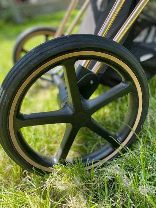 Продам коляску Cybex Platinum