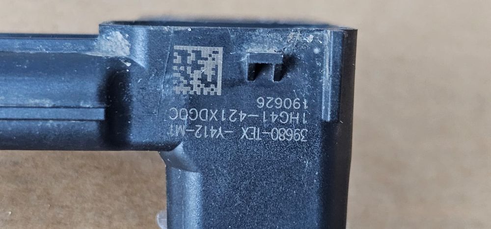39680-TEX-Y412-MT czujnik parkowania cofania PDC Honda
