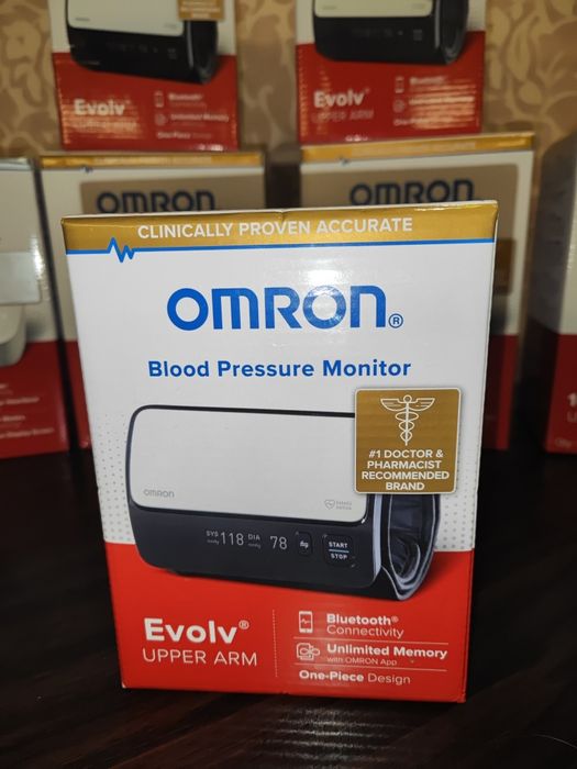 Тонометр OMRON Evolv, BP7000 НЕМ-7600T-Z,  Made in Japan, Оригинал