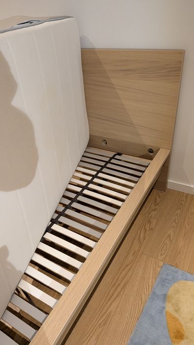 Cama com colchão 90x200