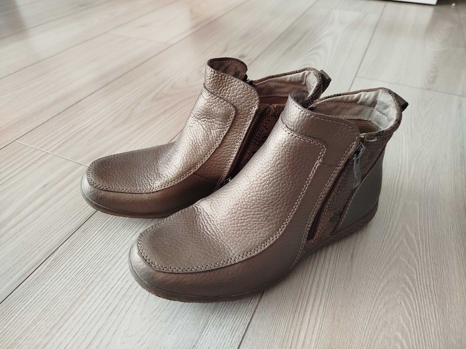 Buty botki damskie używane, rozmiar 37