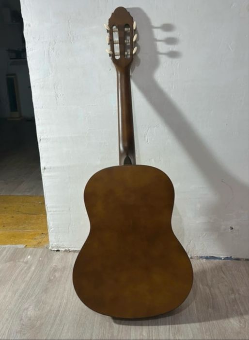 Guitarra clássica, Stagg