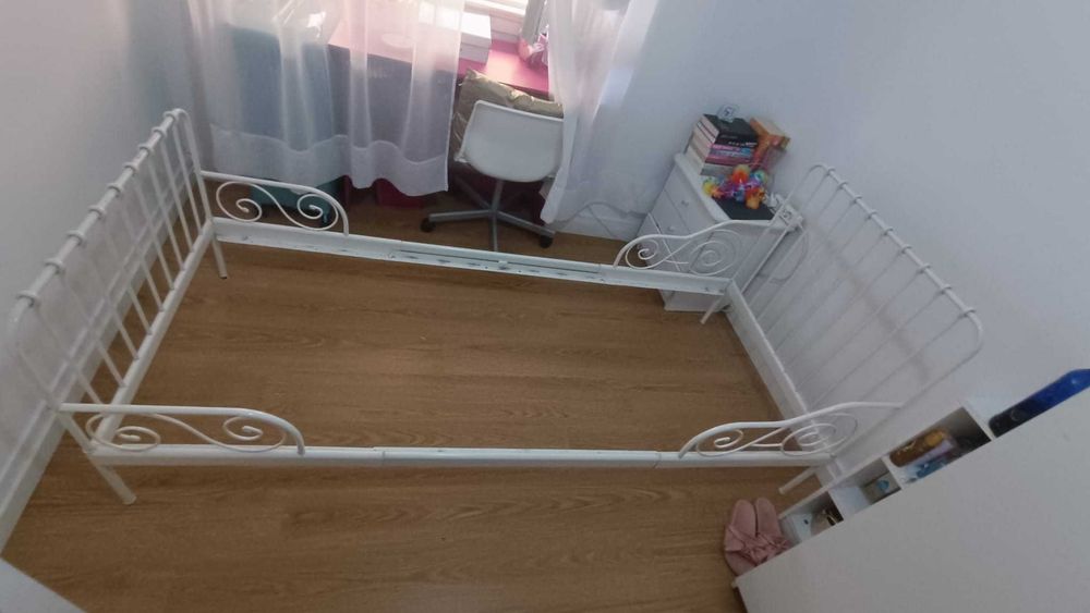 Cama branca MINNEN IKEA extensível