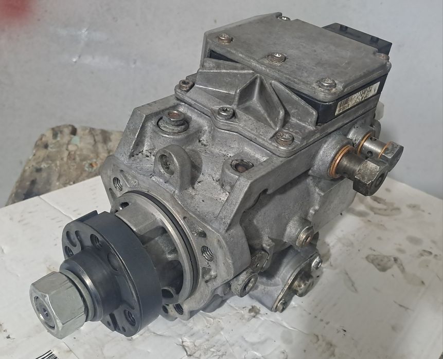 Топливный насос  ТНВД Opel Zafira A, Astra G, Vectra B 2.0 dti, 047050401515