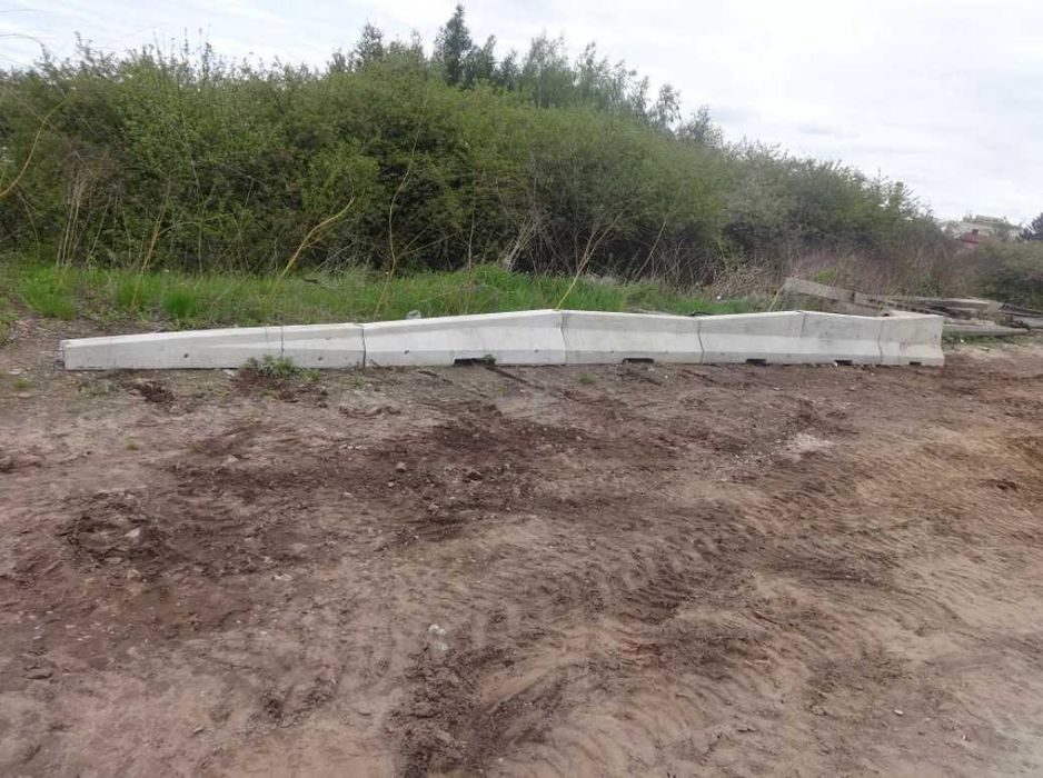 Skosy betonowe, zakończenie barier betonowych 6 szt
