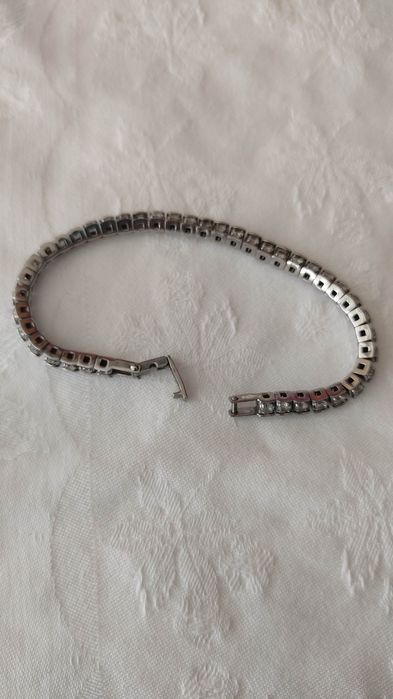 Pulseira de brilhantes CK