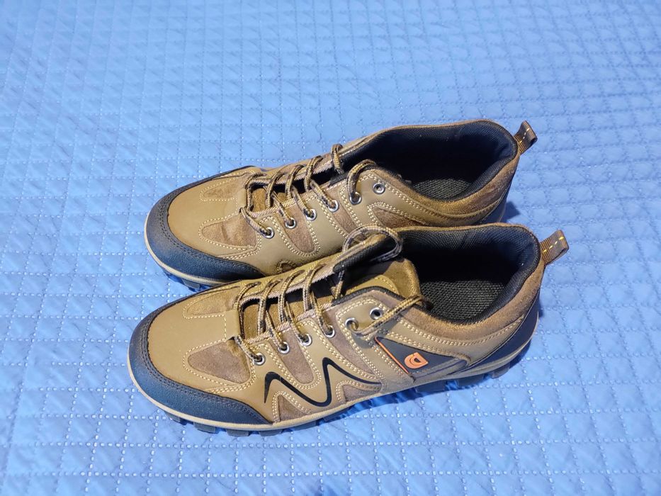 Sapatos/Botas de Inverno - Trekking - Confortáveis e Quentes, Tamanho: 43