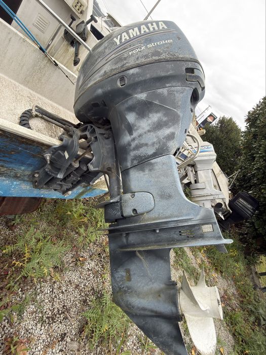 Vendo barco com 2 motores