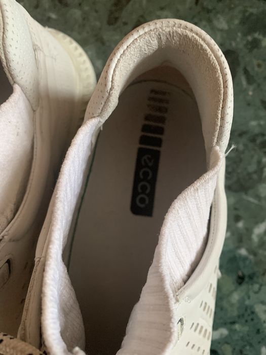 Кросівки ecco 39 розмір оригінал