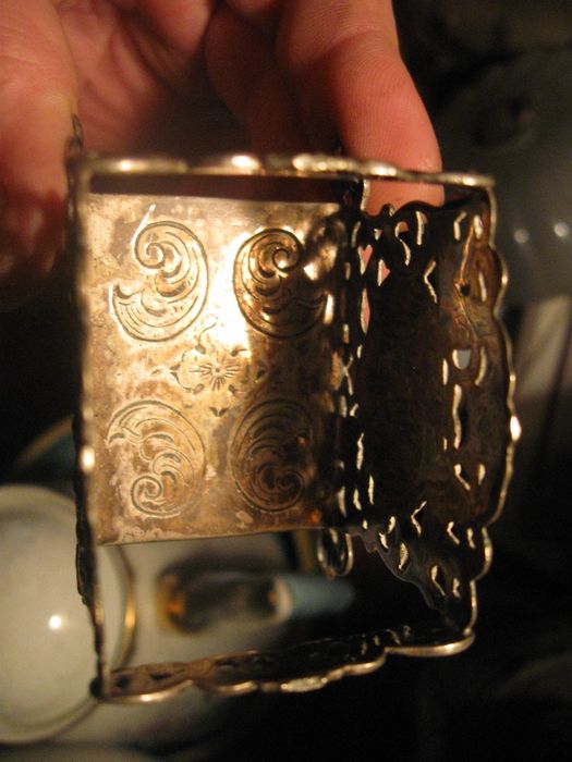 Serwetnik podstawa do zapałek na stół ażur plater 19/20w Bibelot ANTYK