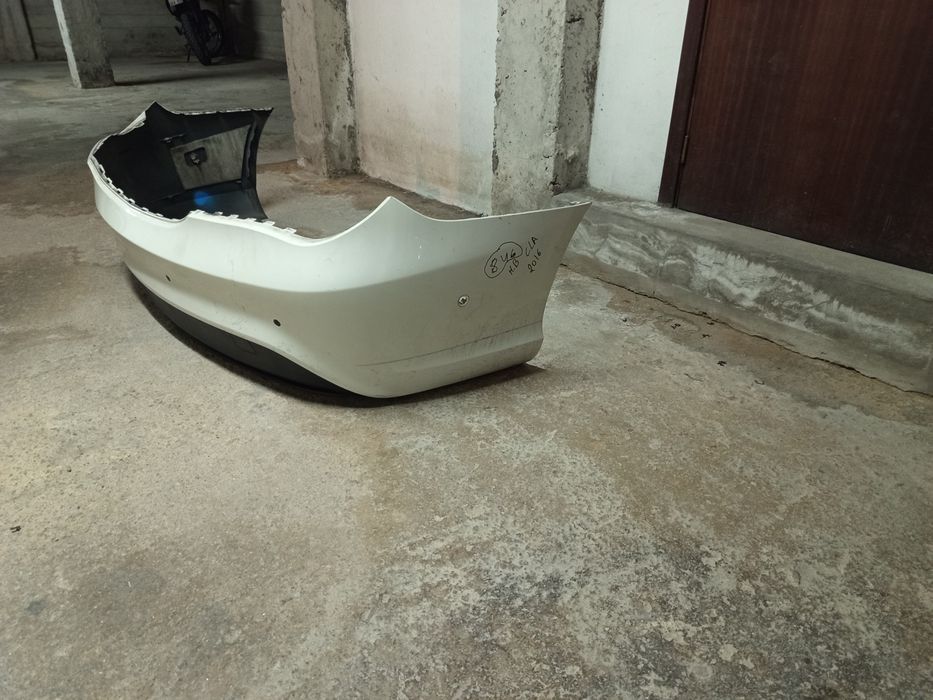 Para-choque traseiro Mercedes-Benz CLA