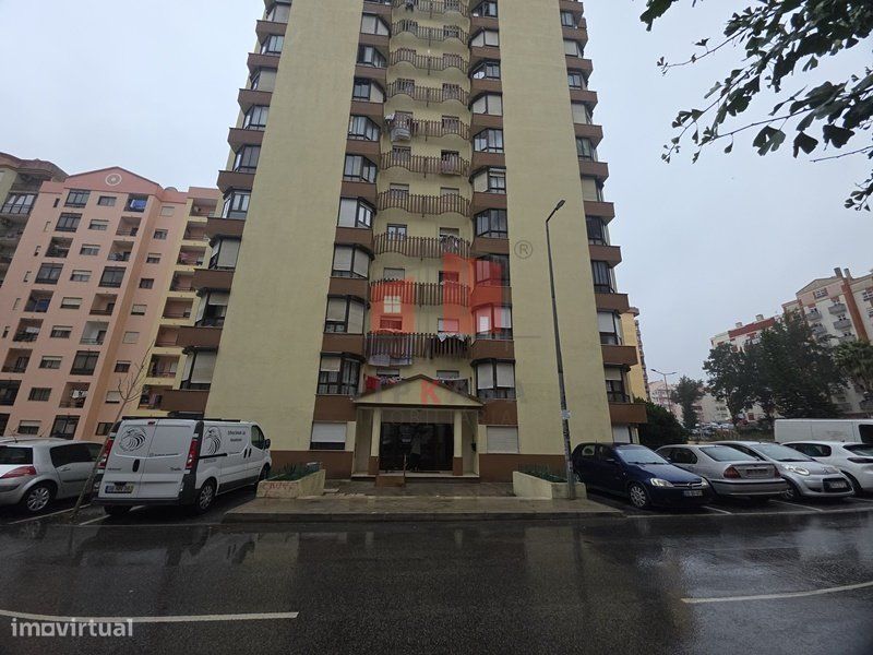 Apartamento T2 - Tapada das Mercês