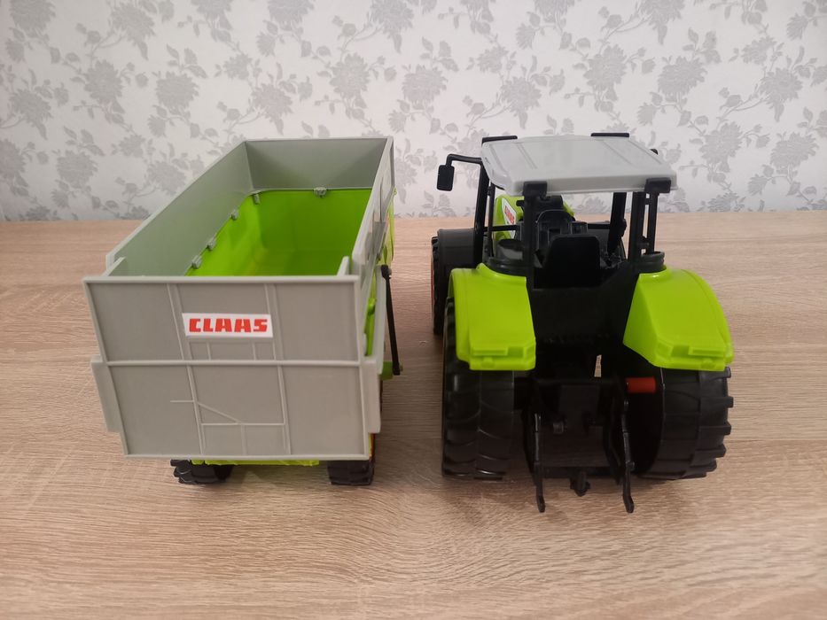 Трактор з причепом Claas від Dickie Toys