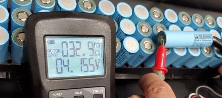 Продам якісні акамулятори 18650 ... 3000- 3200 mah. Фірми LG