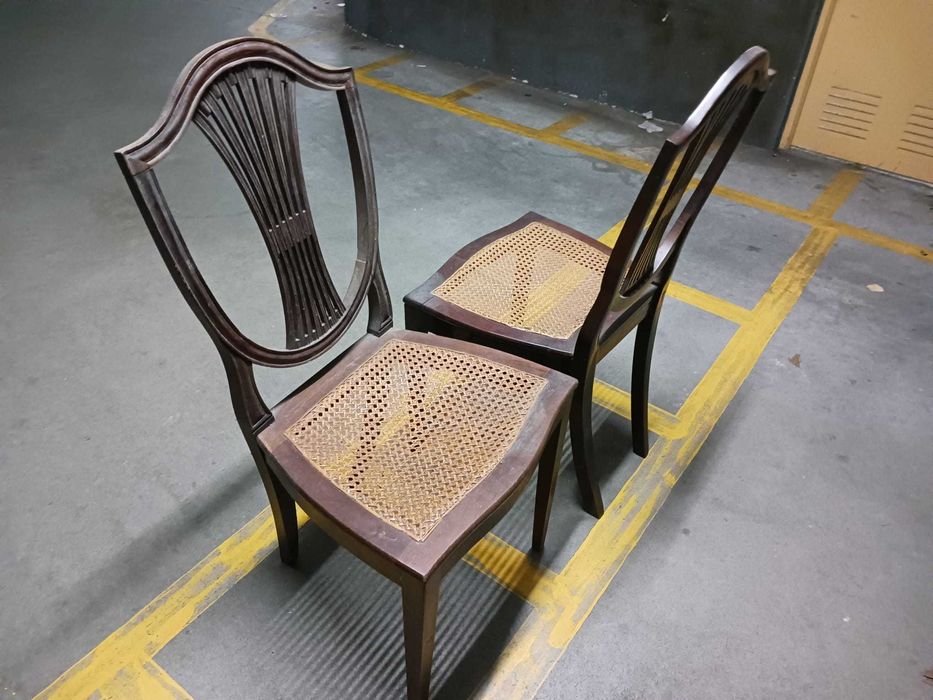 Cadeiras Dona Maria e Luis XVI