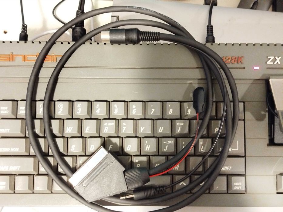 Cabo RGB scart Spectrum+2 cinzento