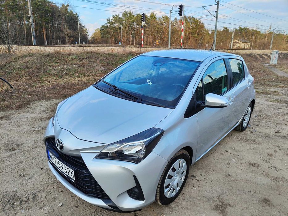 zadbana Toyota Yaris  Active 1.0 rok 2017