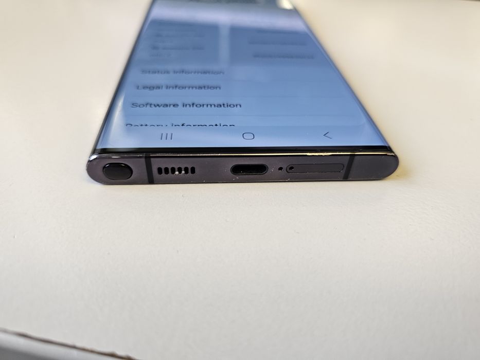 Смартфон Samsung Galaxy S22 Ultra 8/128GB  Phantom Black Snapdragon