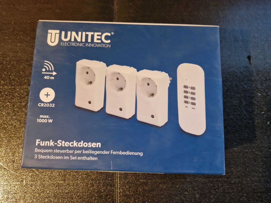 Zestaw zdalnego przełącznika radiowego UNITEC, 3 gniazda + pilot -NOWE