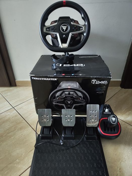 Kierownica thrustmaster t248 + shifter th8s