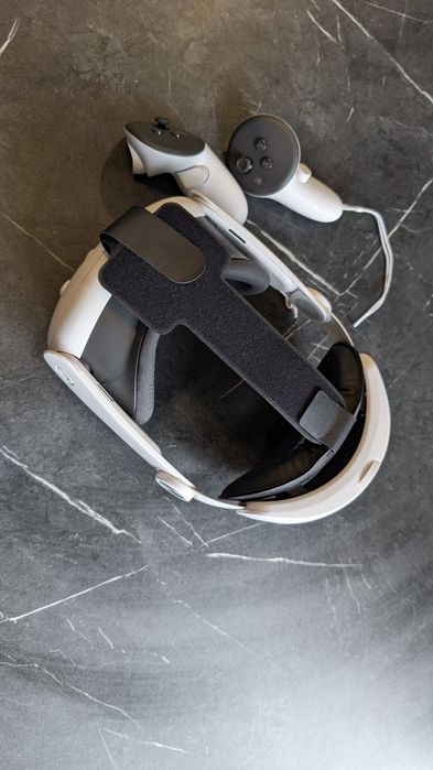Meta Quest 3 512GB + etui Meta + Head Strap + kabel JSAUX 5m