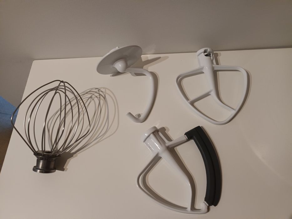 Batedeira KitchenAid cinza claro