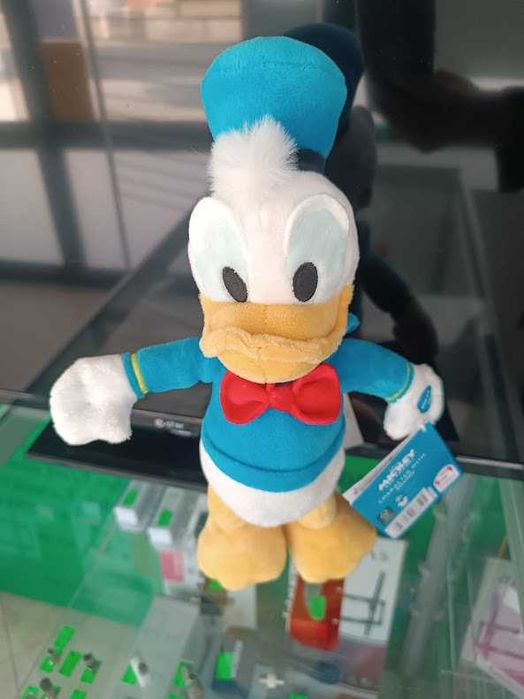 Peluche Donald Disney 29cm c/som